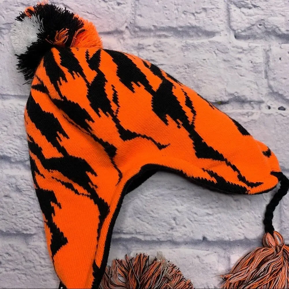 Under Armour Youth Tiger Winter Hat in Orange/Black